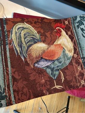 croft & barrow Burgundy rooster print fabric placemats